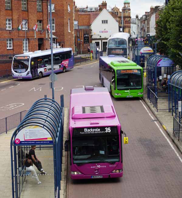 First Worcester Mercedes Citaro 64021, 64046 & Wright Streetlite 47515